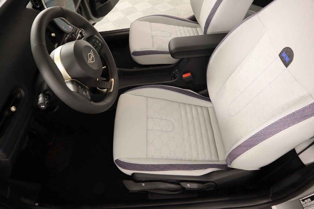 New 2025 MINI Cooper S image 12