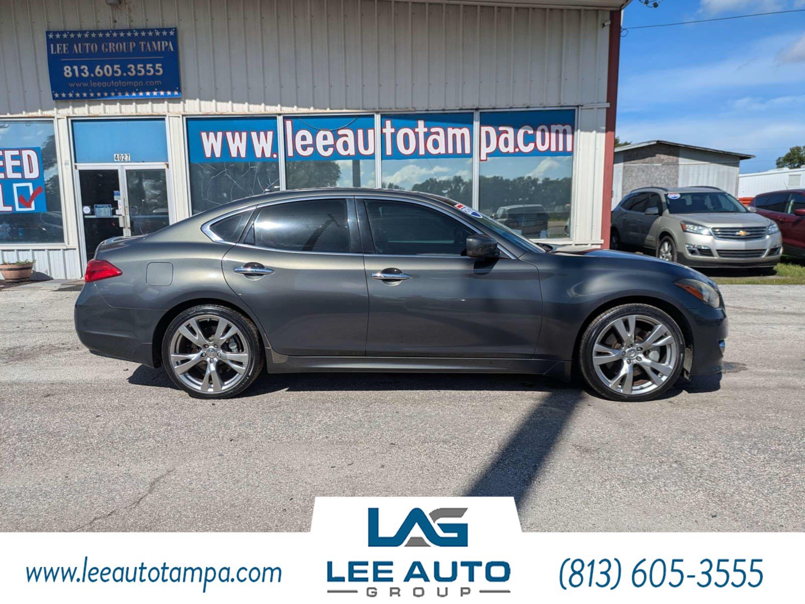 Used 2012 INFINITI M37 w/ Sport Pkg RWD image 2