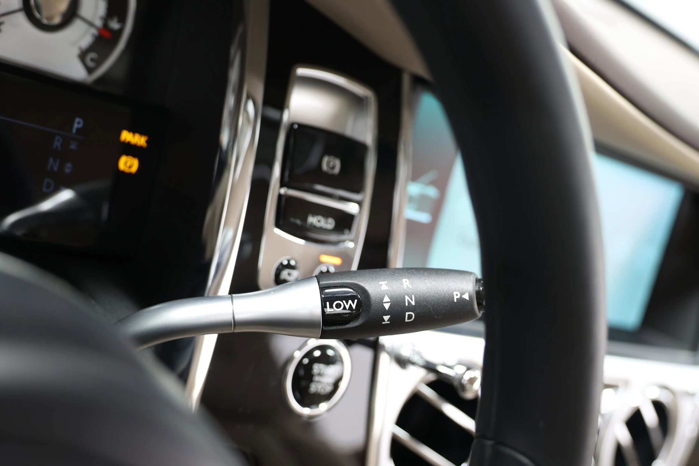 Used 2014 Rolls-Royce Wraith image 36