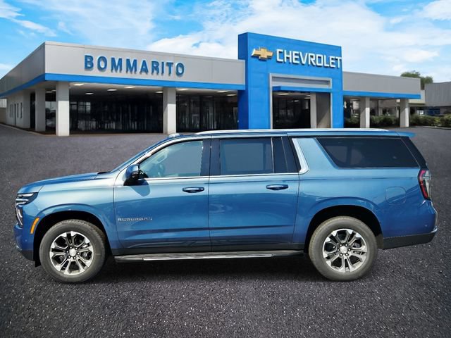 New 2026 Chevrolet Suburban LT w/ Comfort Package AWD/4WD image 2