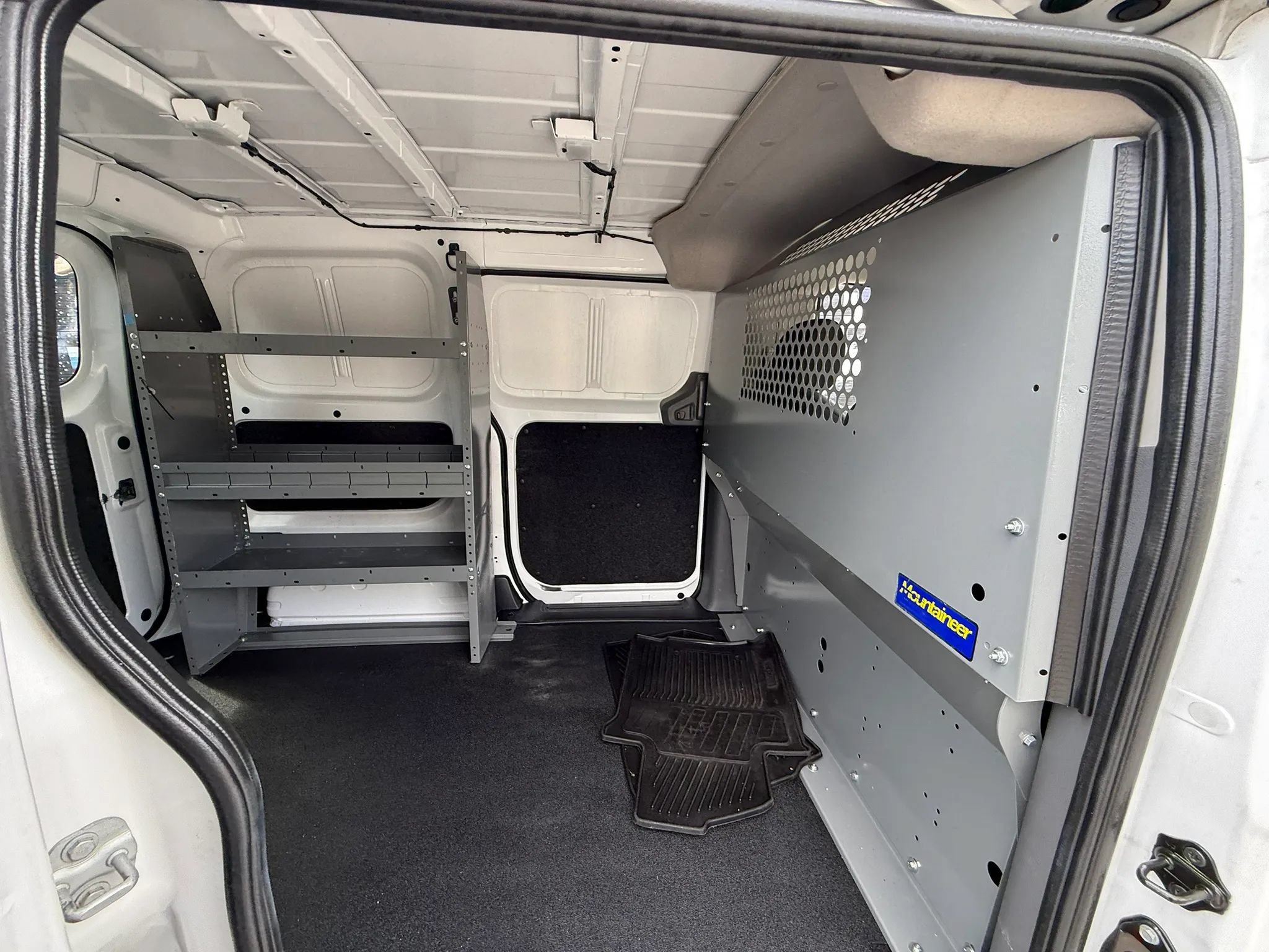 Used 2021 Nissan NV200 SV w/ Back Door Glass Package FWD image 33