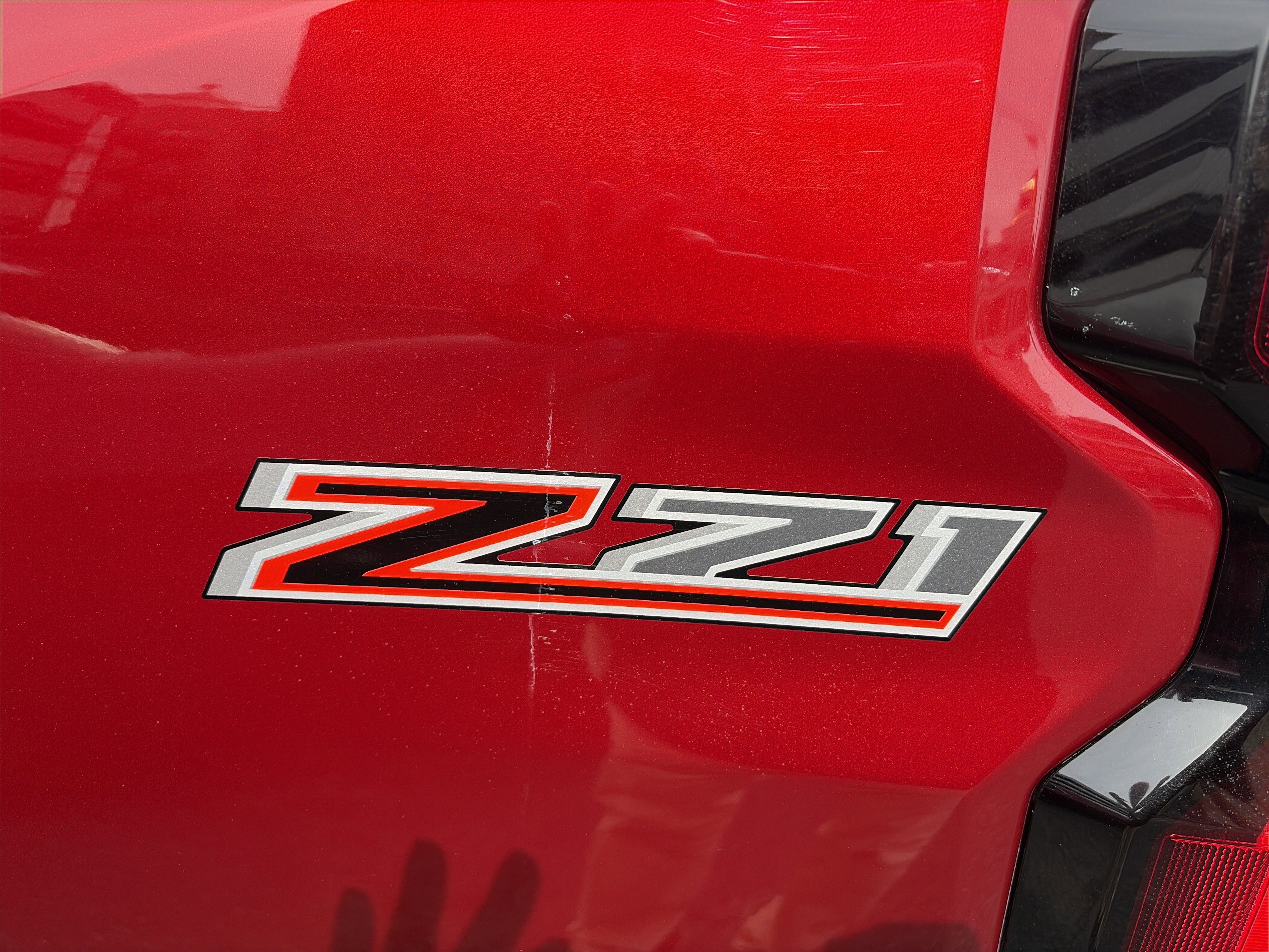 Certified 2024 Chevrolet Colorado Z71 w/ Z71 Convenience Package 2 image 9