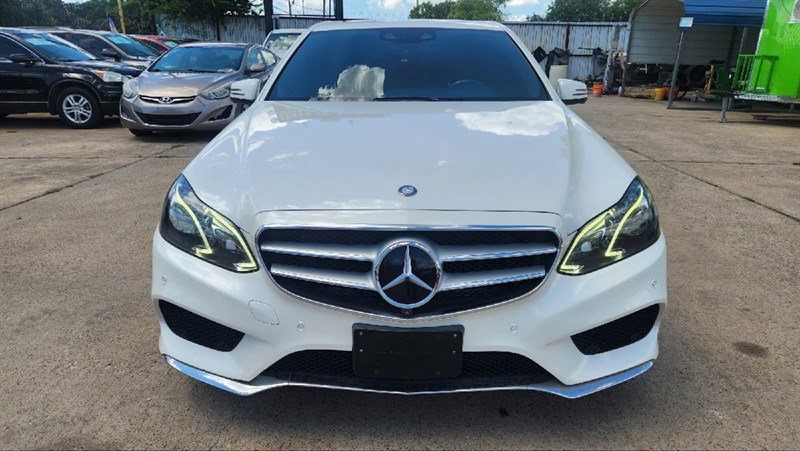 Used 2014 Mercedes-Benz E 350 Sedan image 5