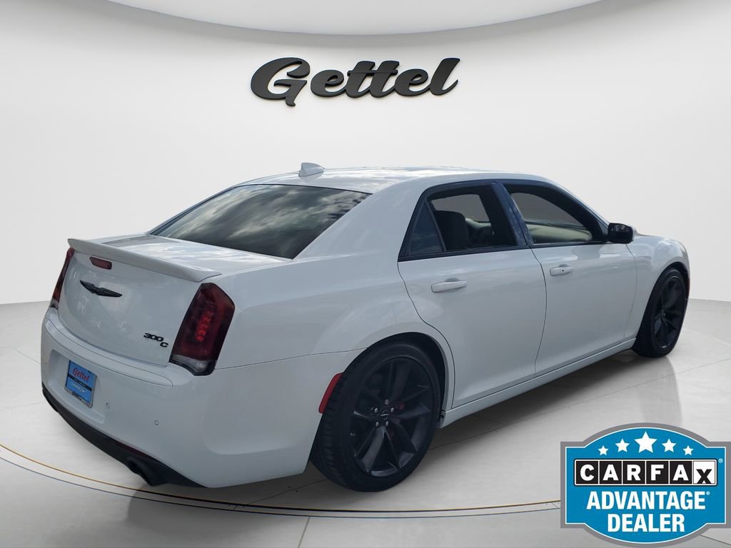 Used 2023 Chrysler 300 C image 13