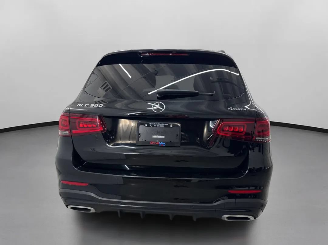 Used 2021 Mercedes-Benz GLC 300 4MATIC image 8