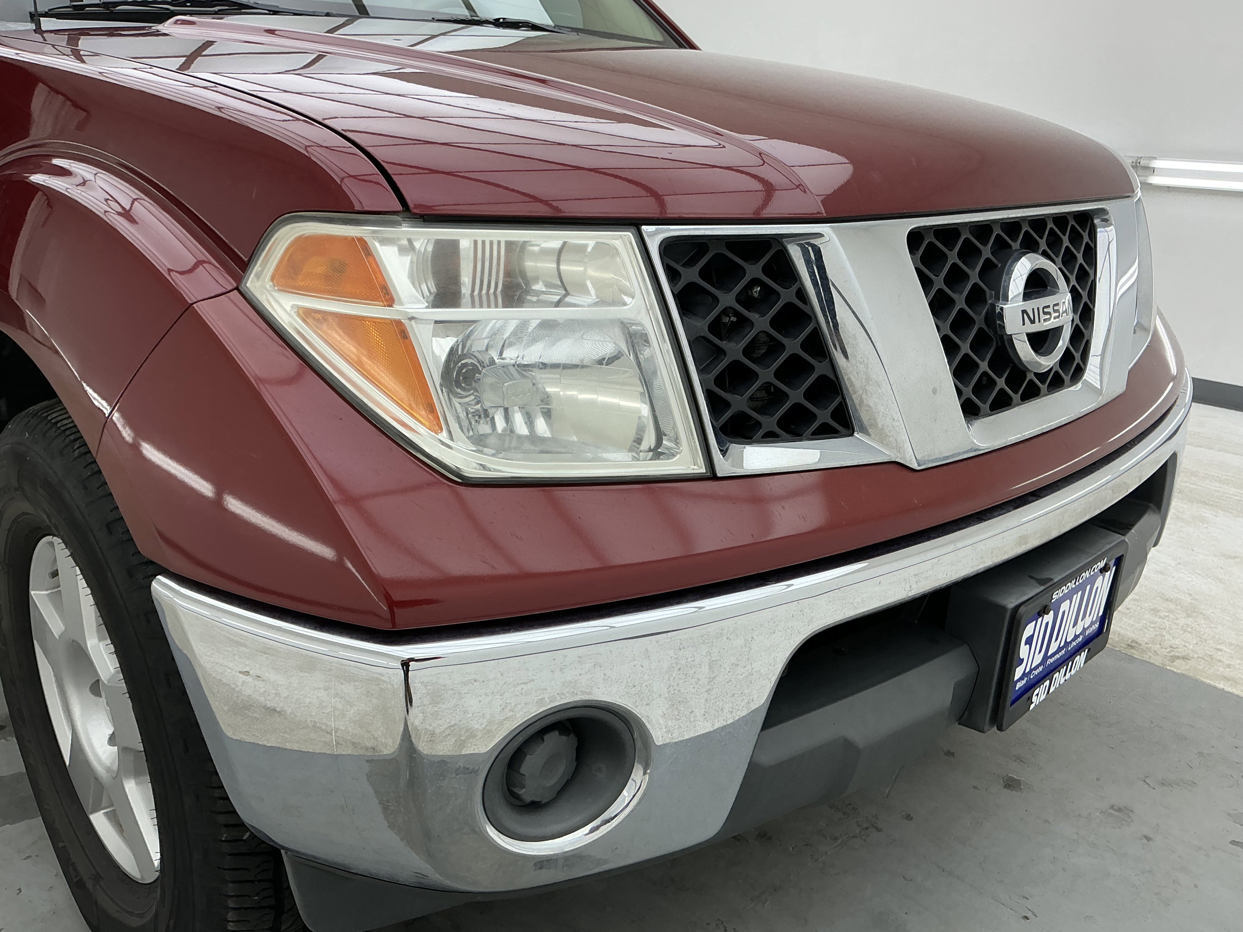 Used 2008 Nissan Frontier SE image 23