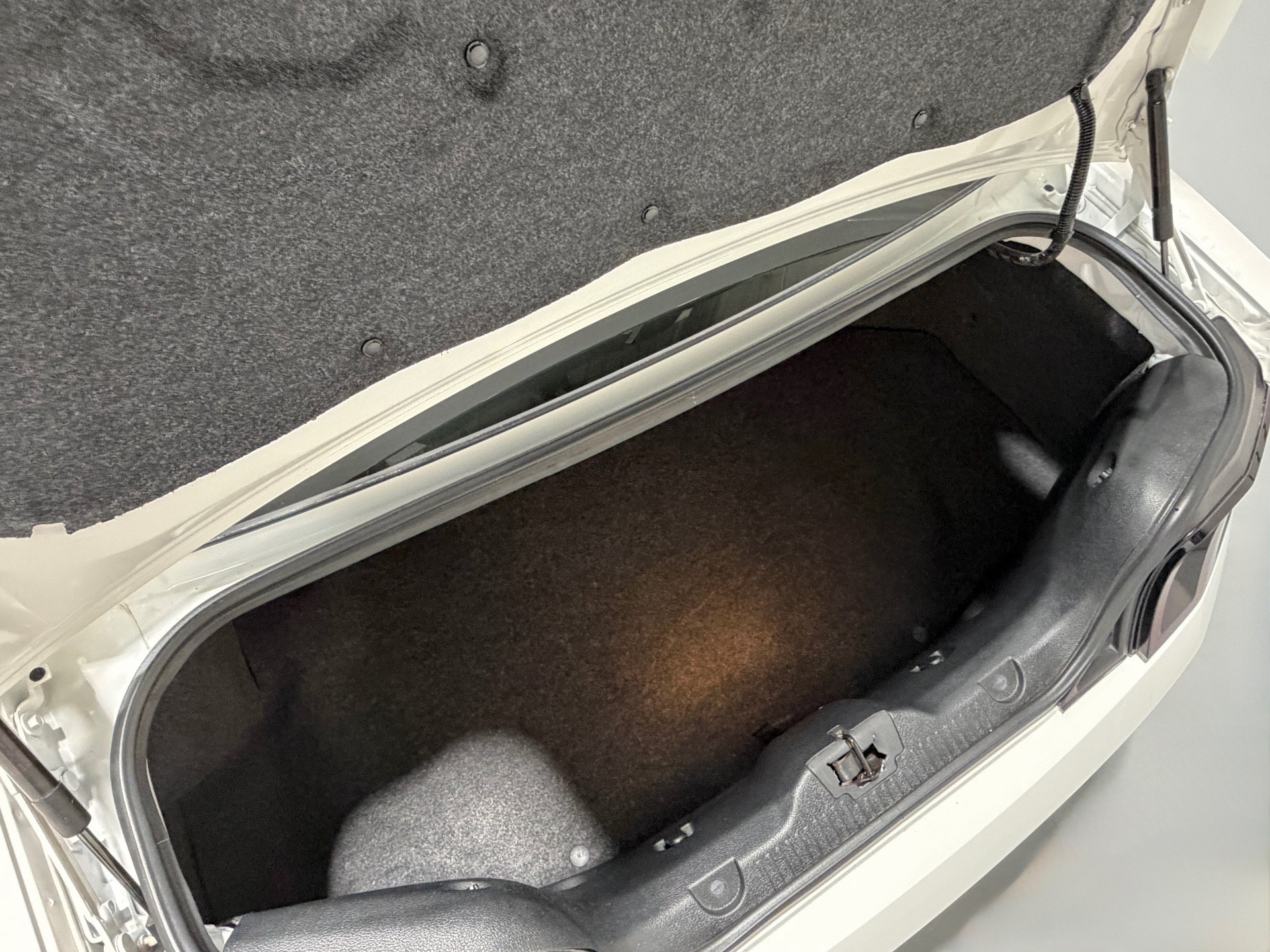 Used 2013 Ford Mustang GT RWD image 71