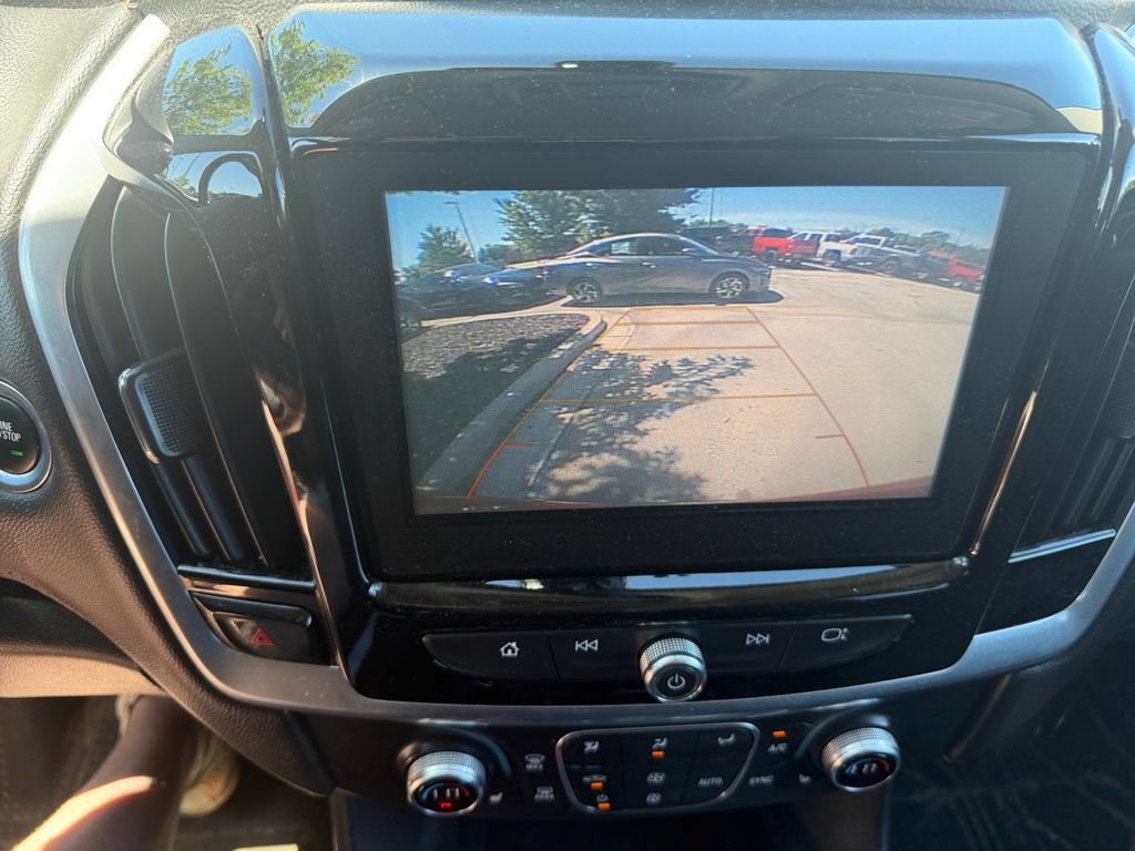Used 2019 Chevrolet Traverse LT w/ LPO, Floor Liner Package AWD/4WD image 27