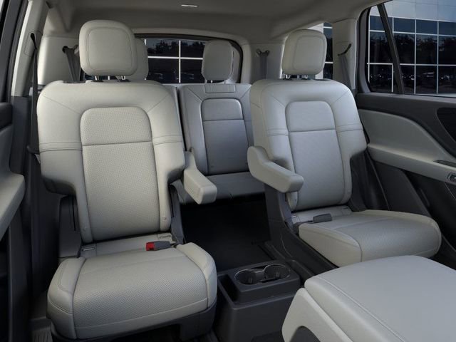 New 2026 Lincoln Aviator 2WD image 11