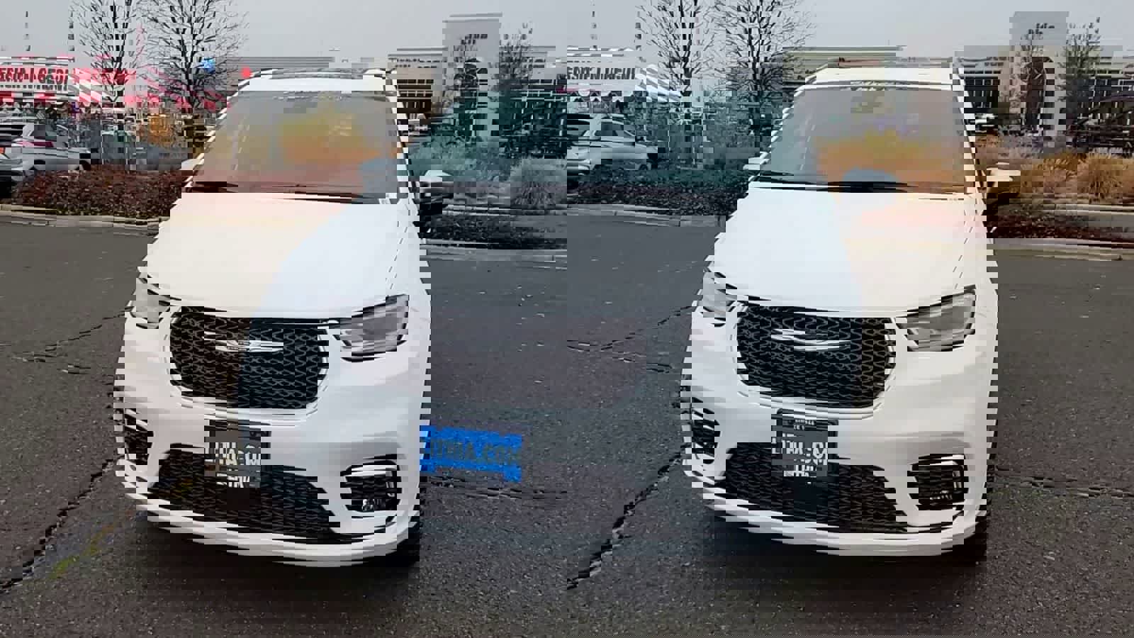 New 2026 Chrysler Pacifica Pinnacle w/ Trailer Tow Group image 3