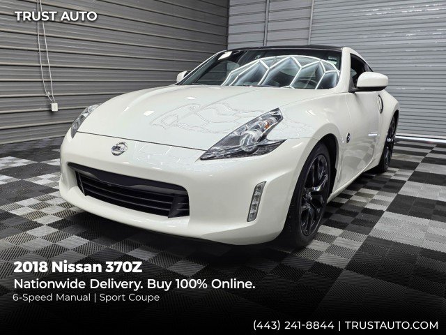 Used 2018 Nissan 370Z Coupe RWD image 1