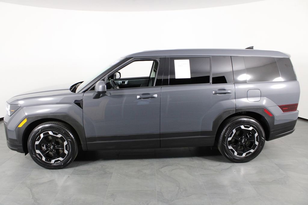 Used 2025 Hyundai Santa Fe SE image 10