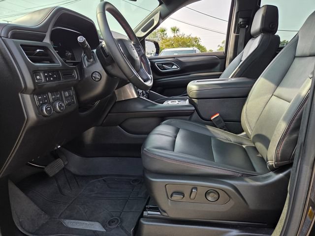 Used 2024 Chevrolet Tahoe RST w/ Luxury Package AWD/4WD image 10