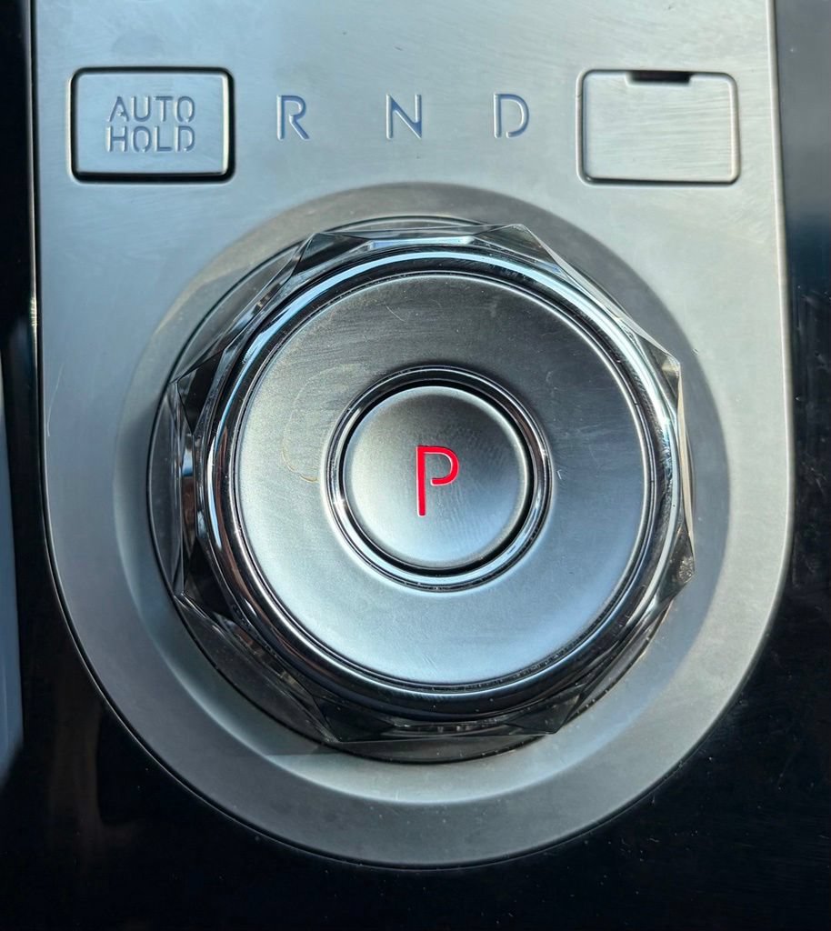 Certified 2026 Genesis GV70 2.5T AWD/4WD image 14