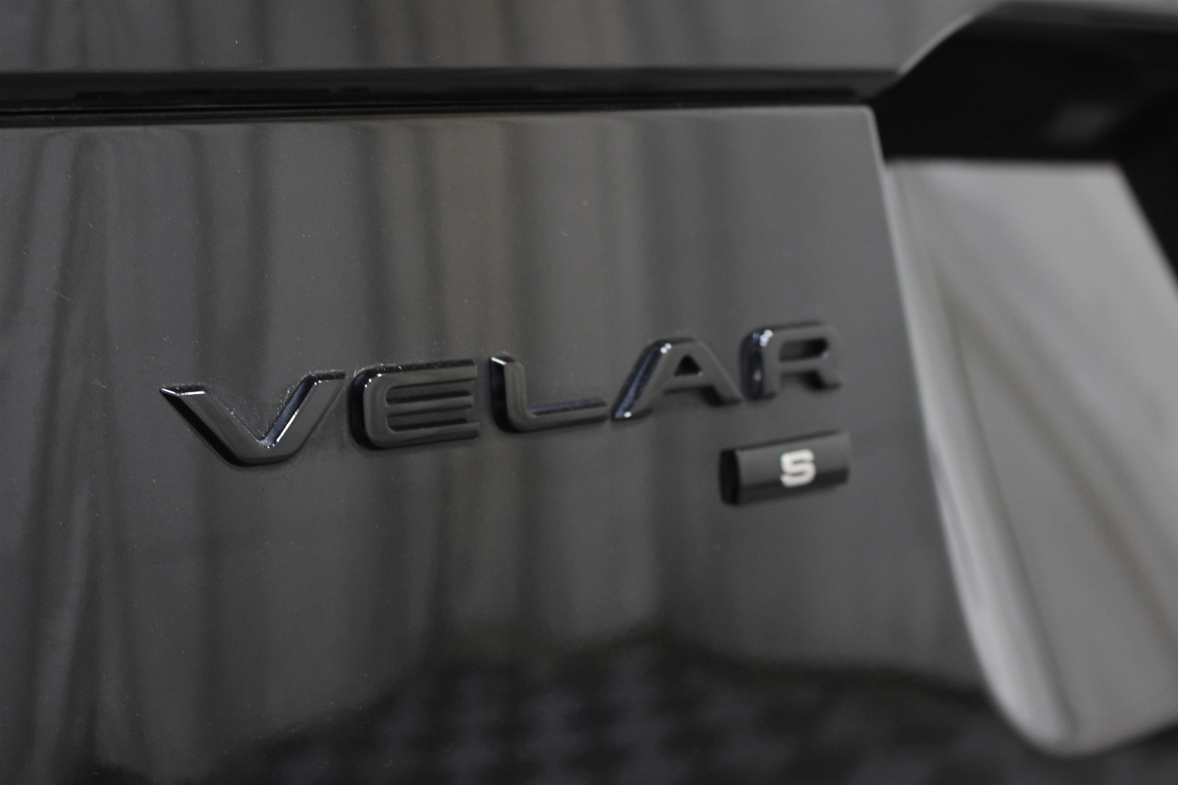 Used 2021 Land Rover Range Rover Velar S AWD/4WD image 30