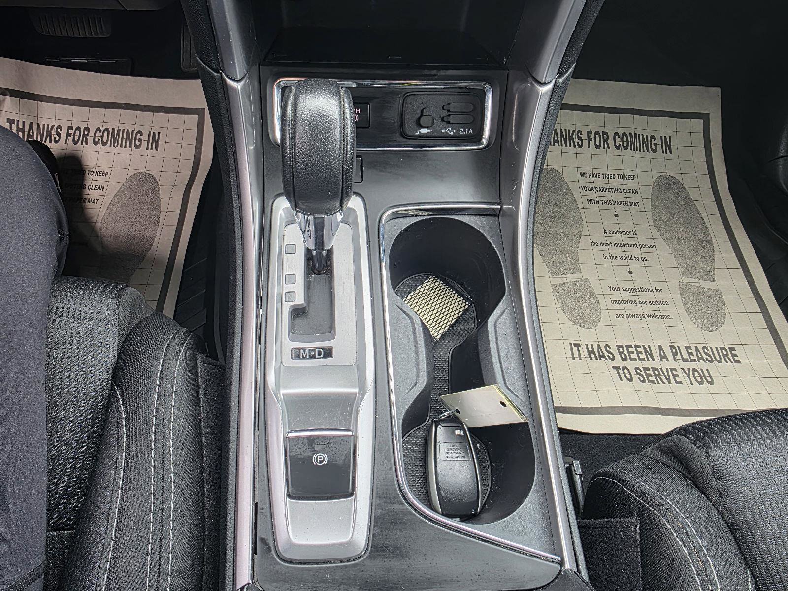 Used 2021 Subaru Ascent Premium w/ Convenience Package image 18