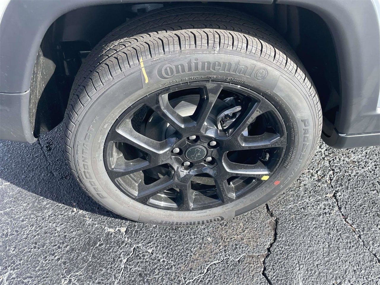 New 2026 Jeep Compass Latitude image 36