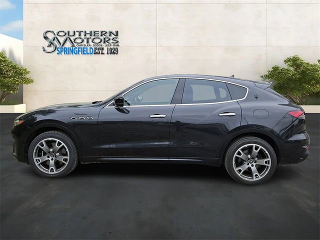 Used 2023 Maserati Levante Modena AWD/4WD image 2