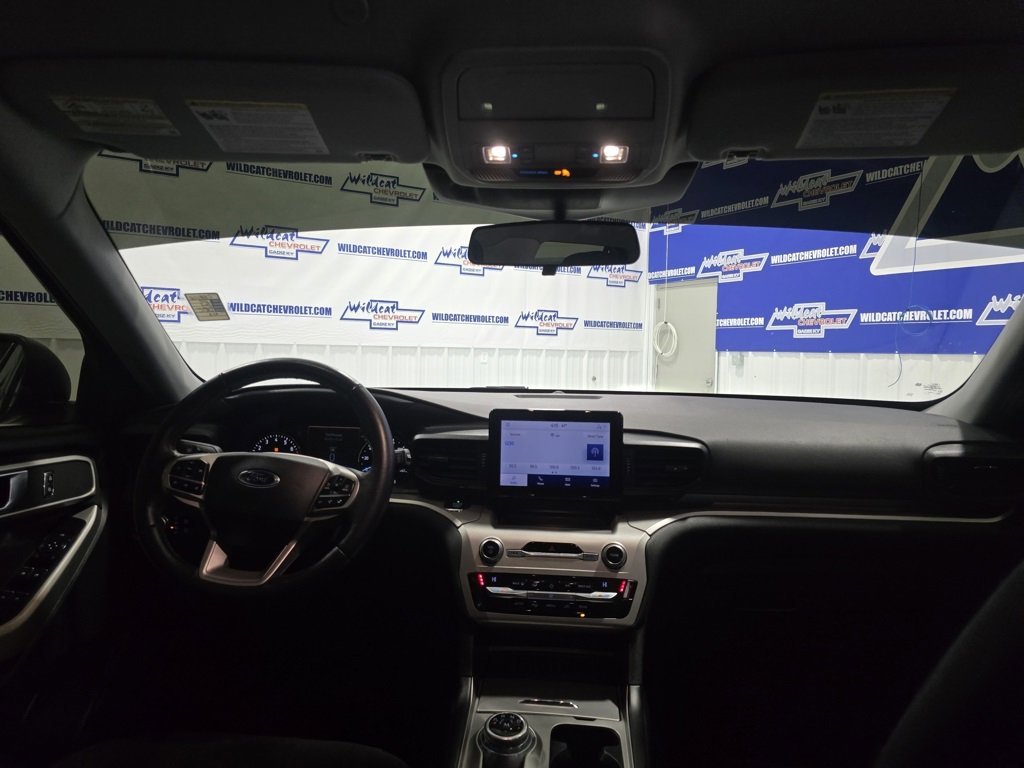 Used 2020 Ford Explorer XLT w/ Comfort Package image 28