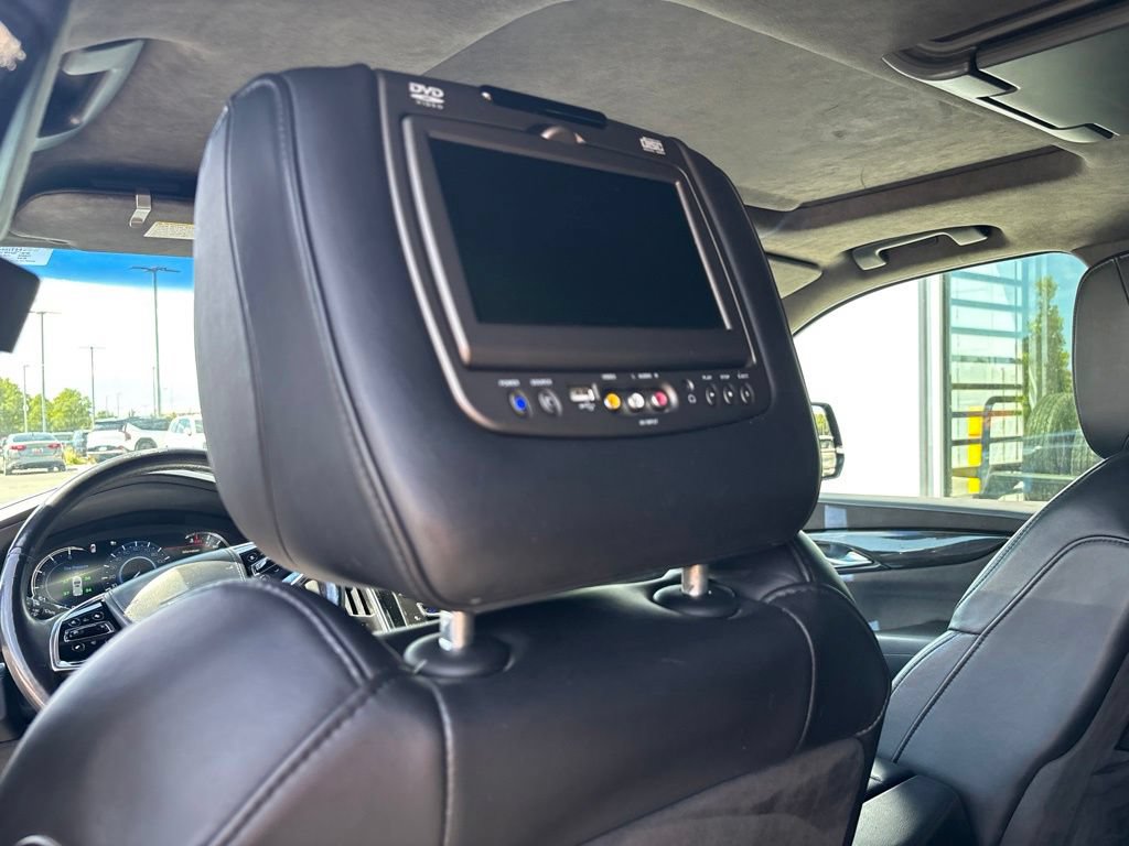Used 2017 Cadillac Escalade Platinum AWD/4WD image 20