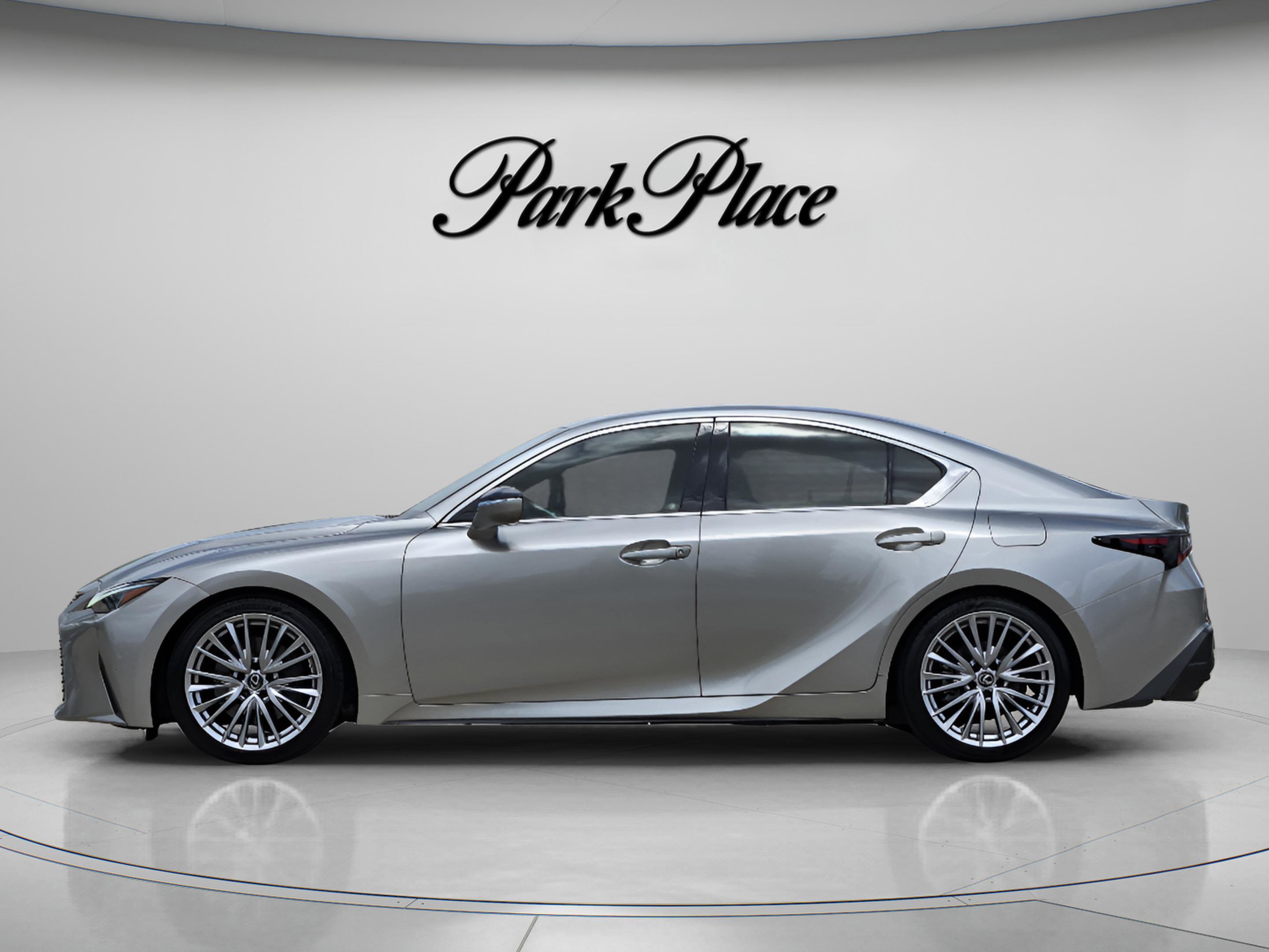 Used 2022 Lexus IS 300 w/ Premium Package image 2