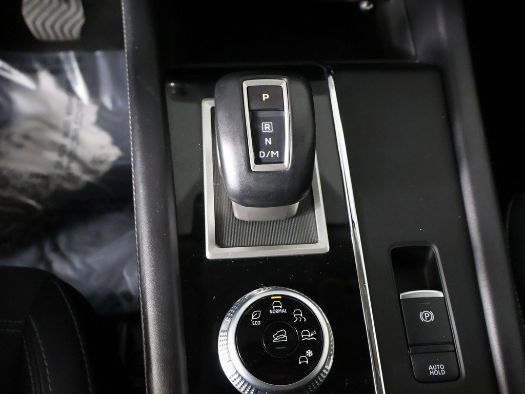 Used 2024 Mitsubishi Outlander SE image 49