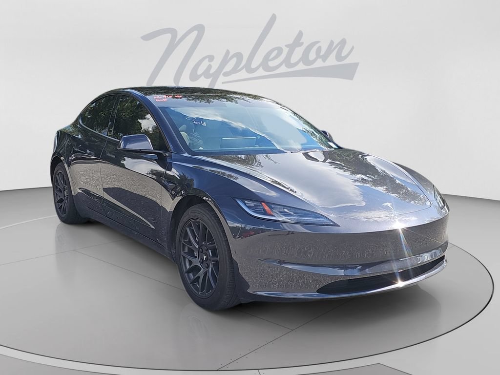 Used 2025 Tesla Model 3 Long Range RWD image 8