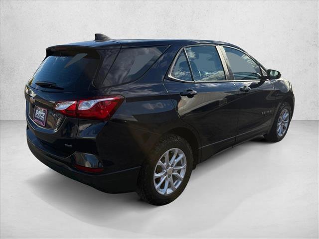 Used 2021 Chevrolet Equinox LS AWD/4WD image 5