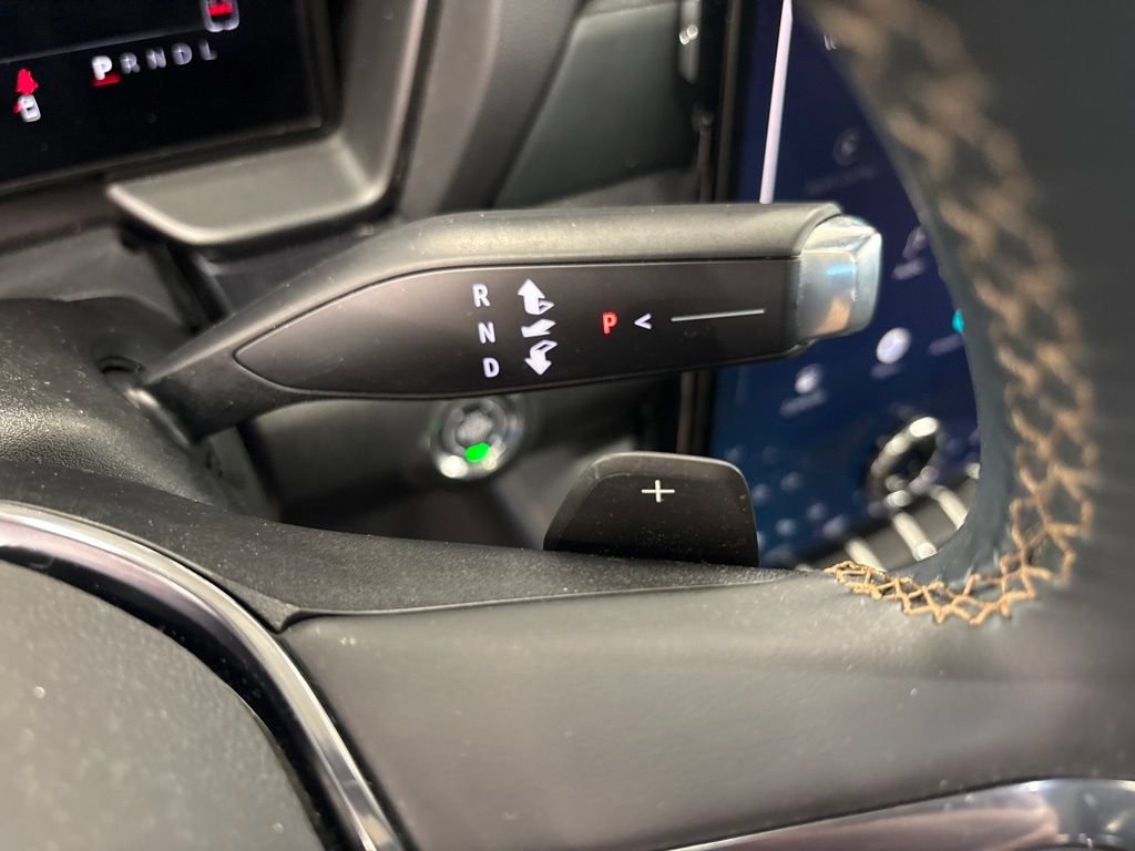 Used 2026 GMC Terrain AT4 w/ Convenience Package III AWD/4WD image 19