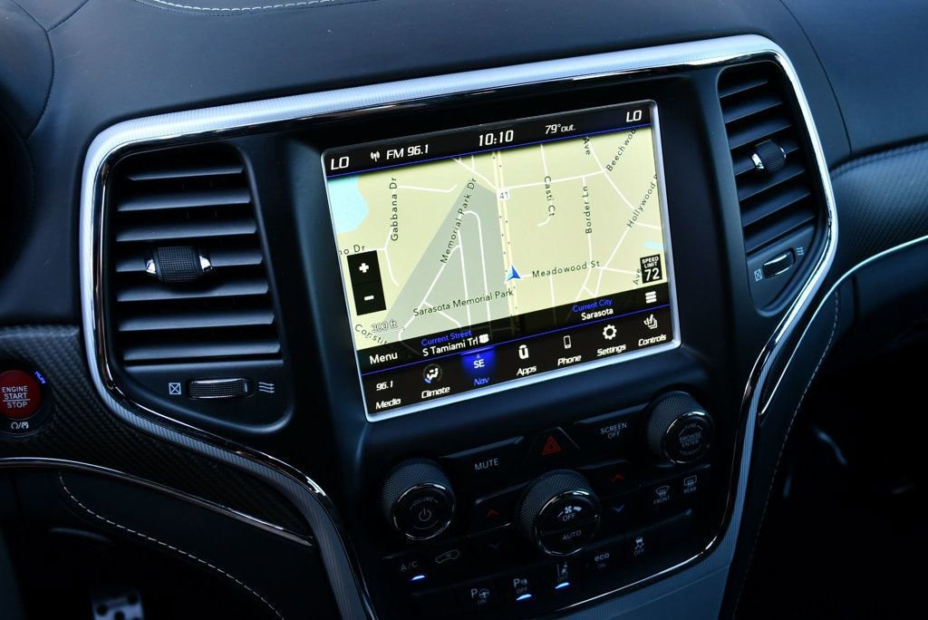 Used 2018 Jeep Grand Cherokee SRT AWD/4WD image 13