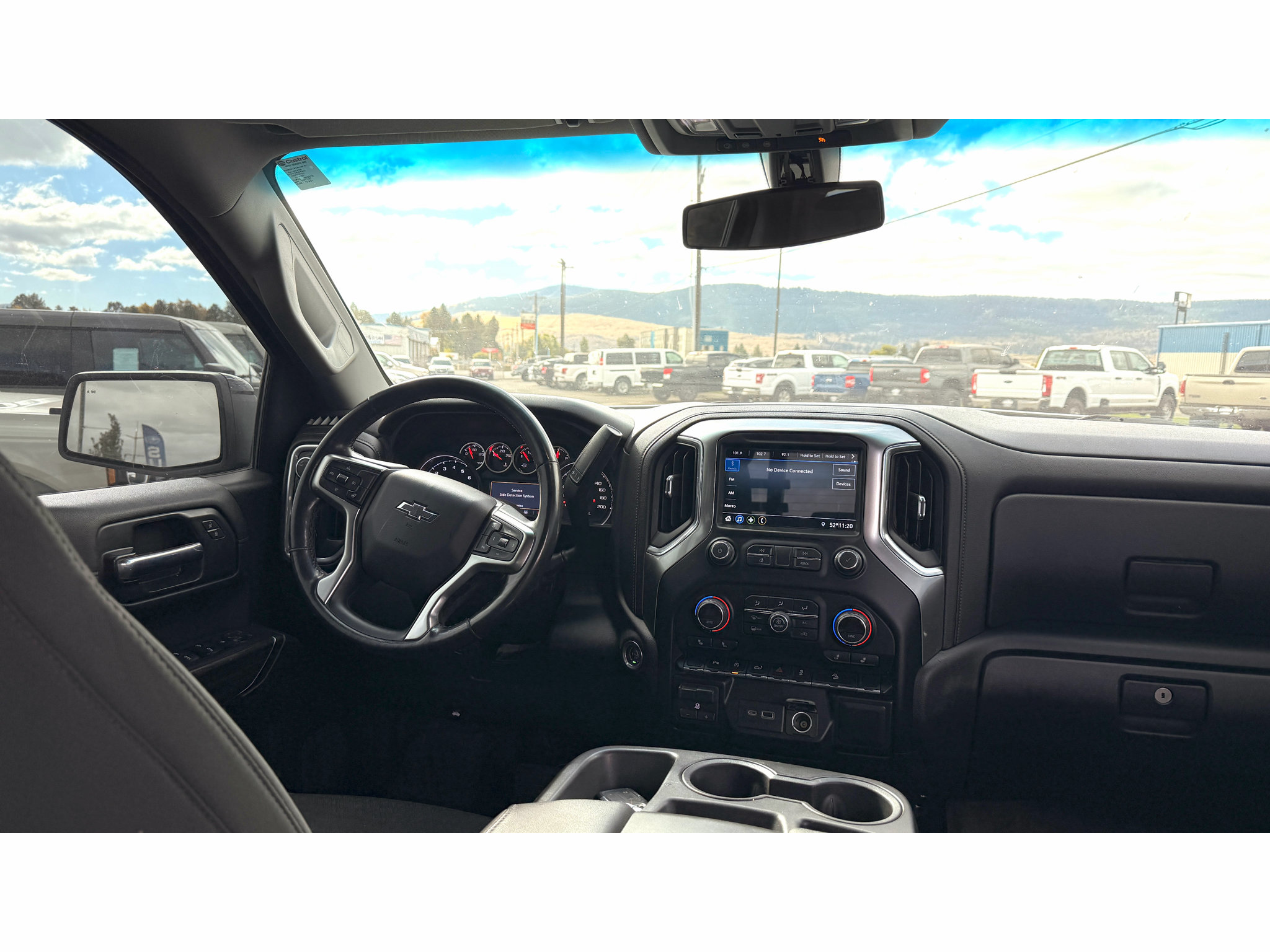Used 2020 Chevrolet Silverado 1500 RST w/ True North Edition AWD/4WD image 12