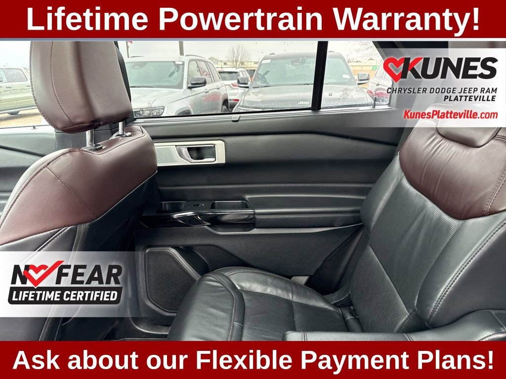 Used 2021 Ford Explorer Platinum image 34