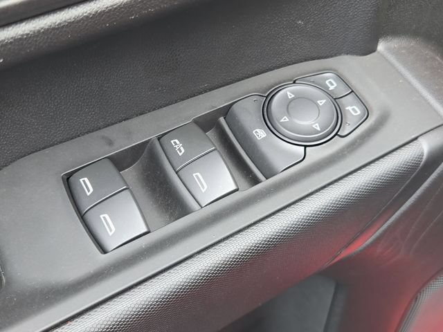 Certified 2025 Chevrolet Silverado 1500 Custom w/ Turbomax Blackout Package AWD/4WD image 31