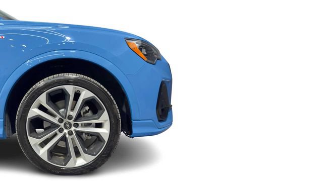 Used 2021 Audi Q3 2.0T Premium w/ Convenience Package AWD/4WD image 8