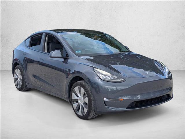 Used 2022 Tesla Model Y Long Range AWD/4WD image 3