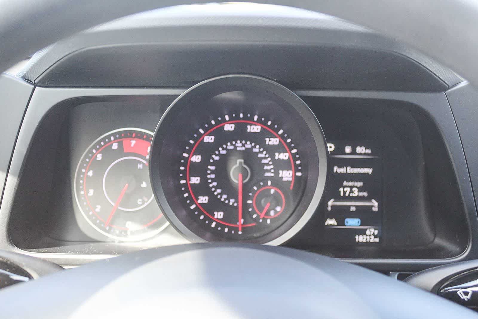 Used 2023 Hyundai Elantra SEL FWD image 29