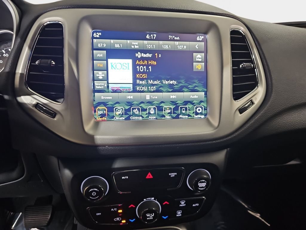 Used 2020 Jeep Compass High Altitude AWD/4WD image 22