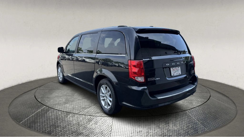 Used 2019 Dodge Grand Caravan SXT image 5