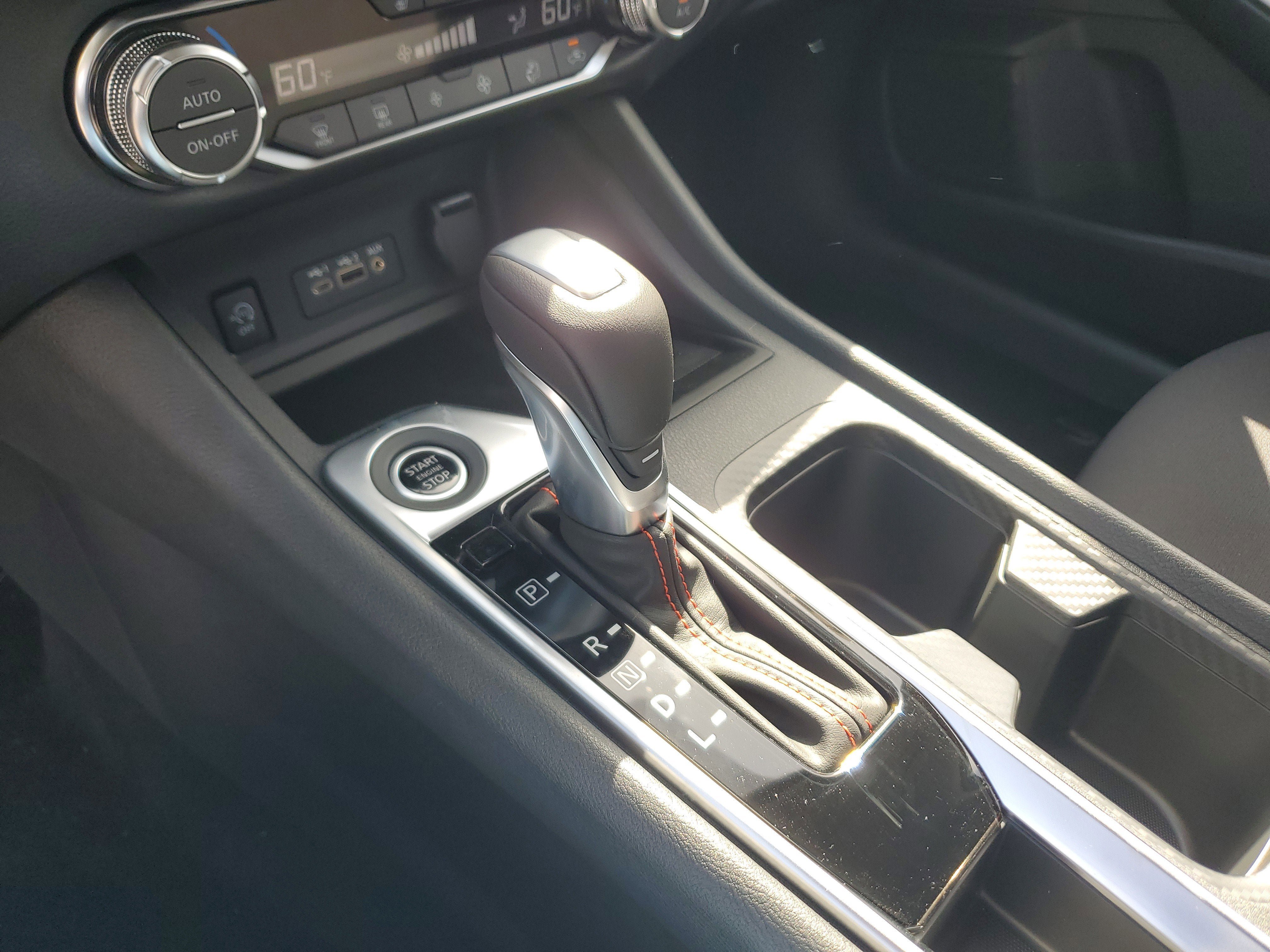 New 2025 Nissan Sentra SR w/ Midnight Edition FWD image 25