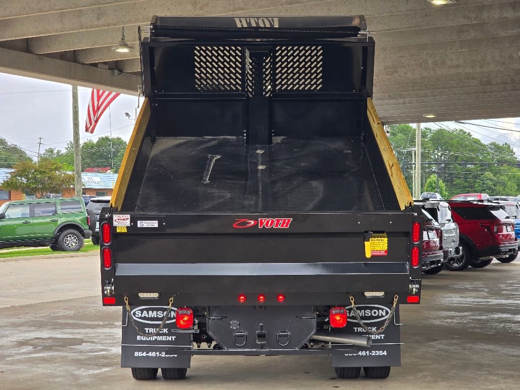 New 2025 Ford F550 4x4 Regular Cab Super Duty image 25
