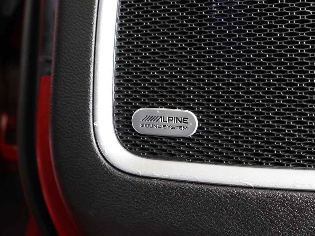 Used 2024 Jeep Compass Latitude w/ Sun and Sound Group AWD/4WD image 39