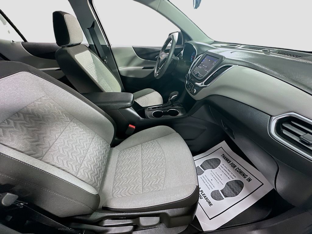 Used 2024 Chevrolet Equinox LS image 26