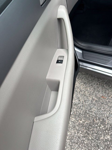 Used 2018 Hyundai Sonata SE FWD image 16