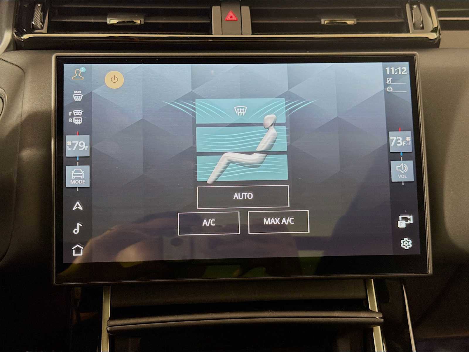 Used 2026 Land Rover Range Rover Velar Dynamic SE AWD/4WD image 17