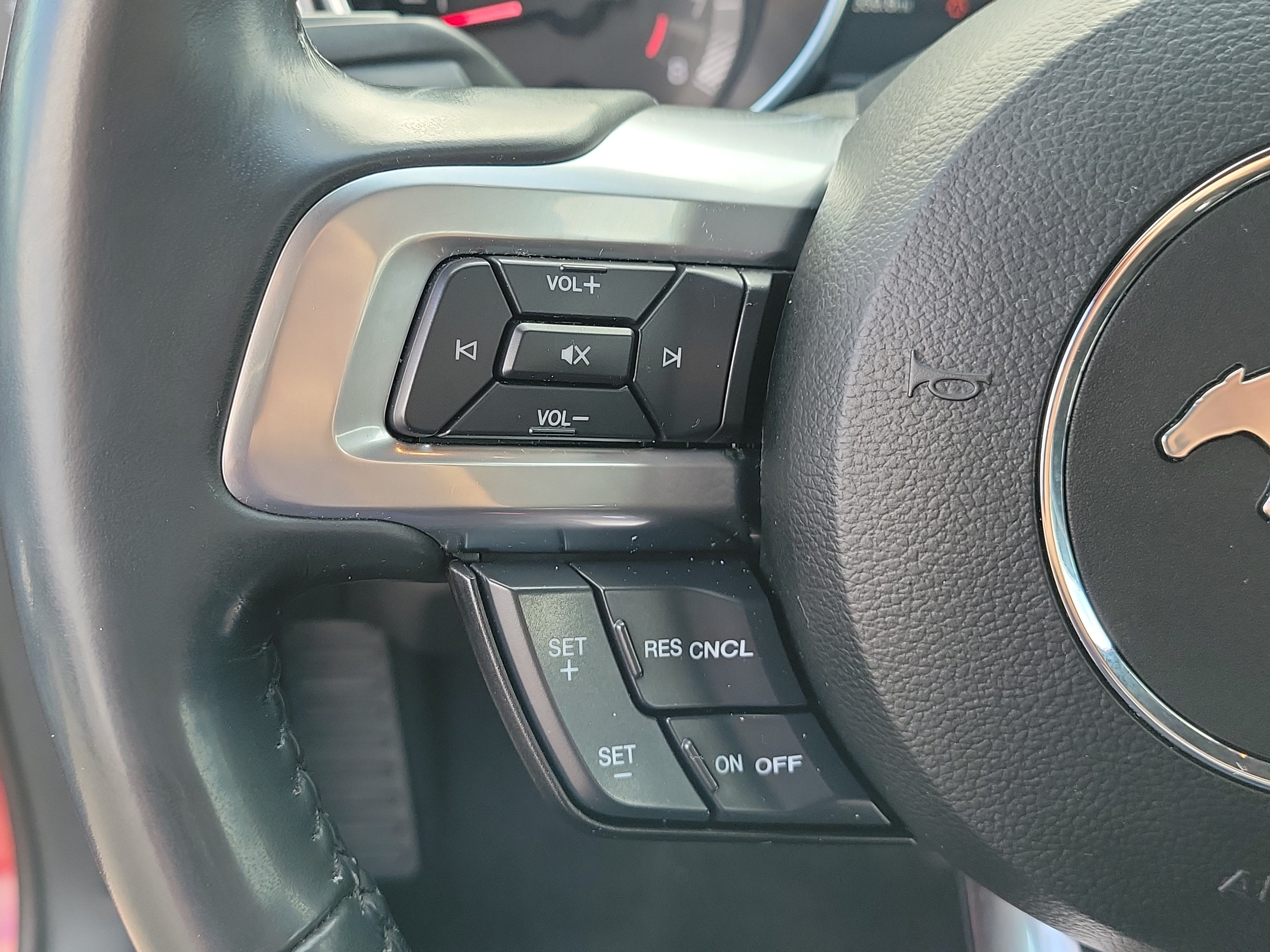 Used 2023 Ford Mustang GT RWD image 18