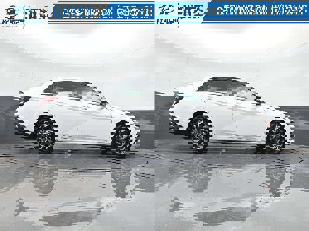 New 2025 Hyundai Elantra Sport image 41