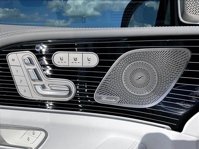 Used 2023 Mercedes-Benz Maybach GLS 600 4MATIC image 24