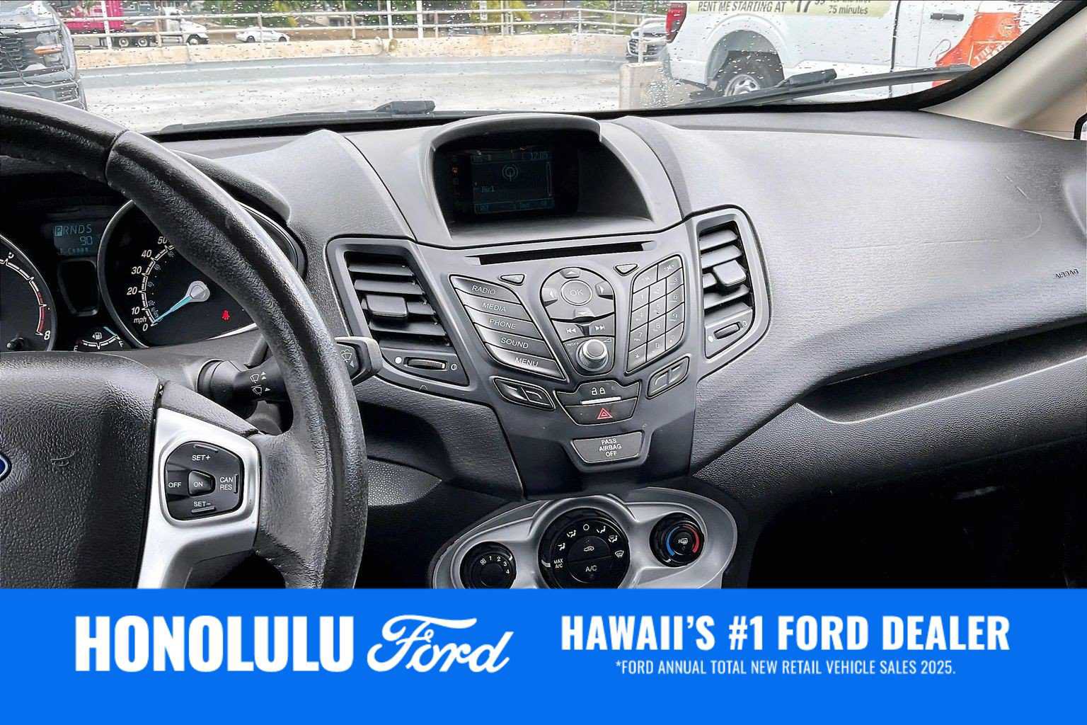 Used 2016 Ford Fiesta SE FWD image 15