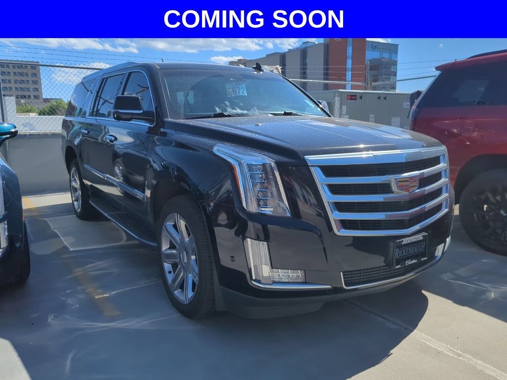 Used 2017 Cadillac Escalade ESV Luxury AWD/4WD image 1