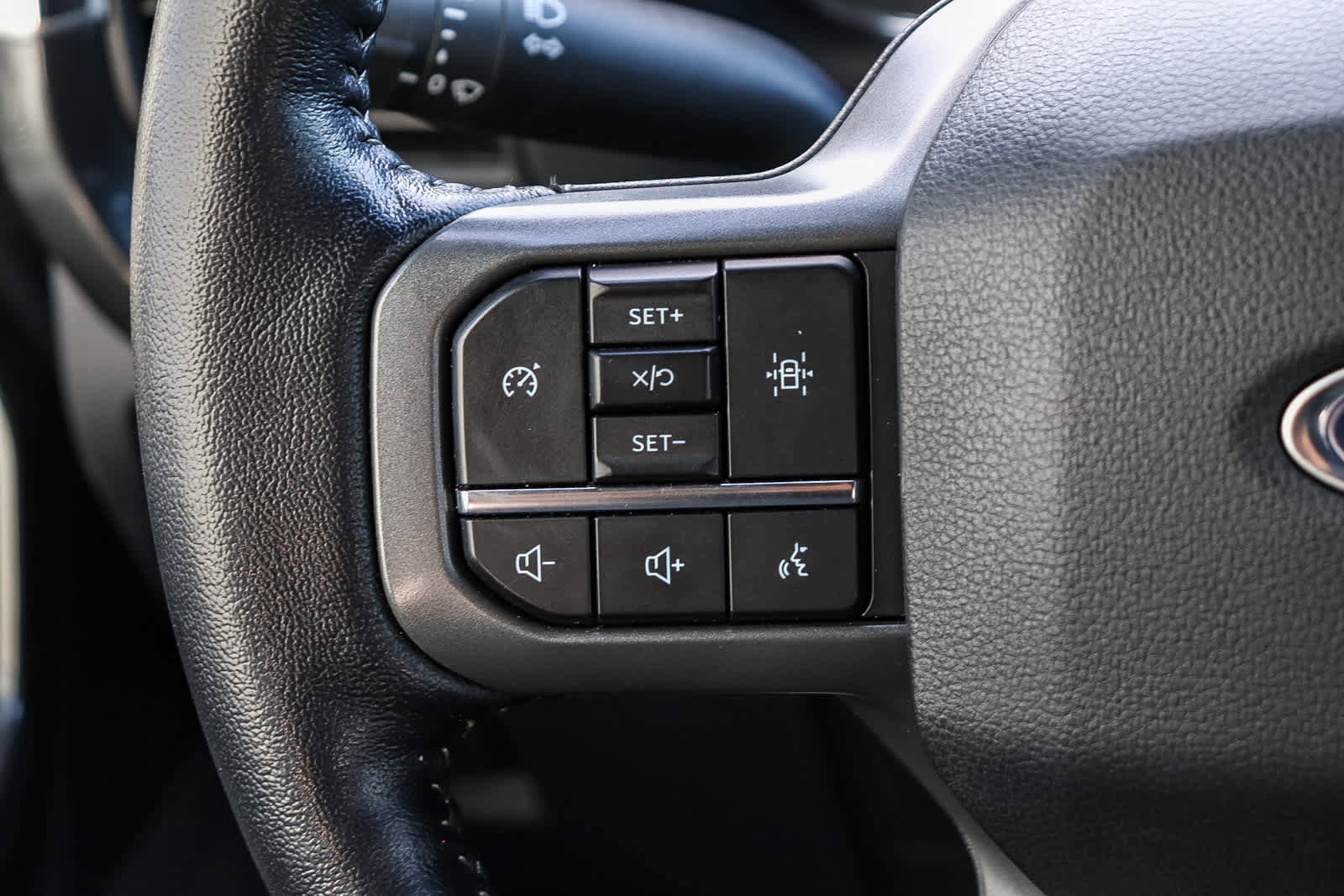 Used 2022 Ford F150 XLT w/ Equipment Group 302A High image 21